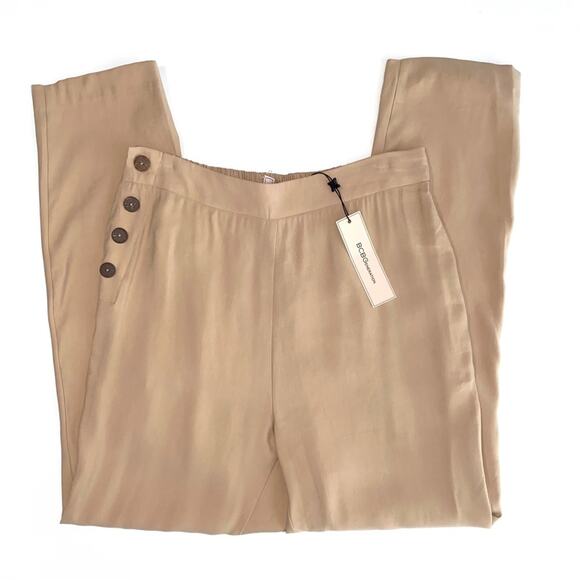 NWT BCBGeneration Faux Side Button Sand Beige Pull-On Pants Size XS - Picture 4 of 15